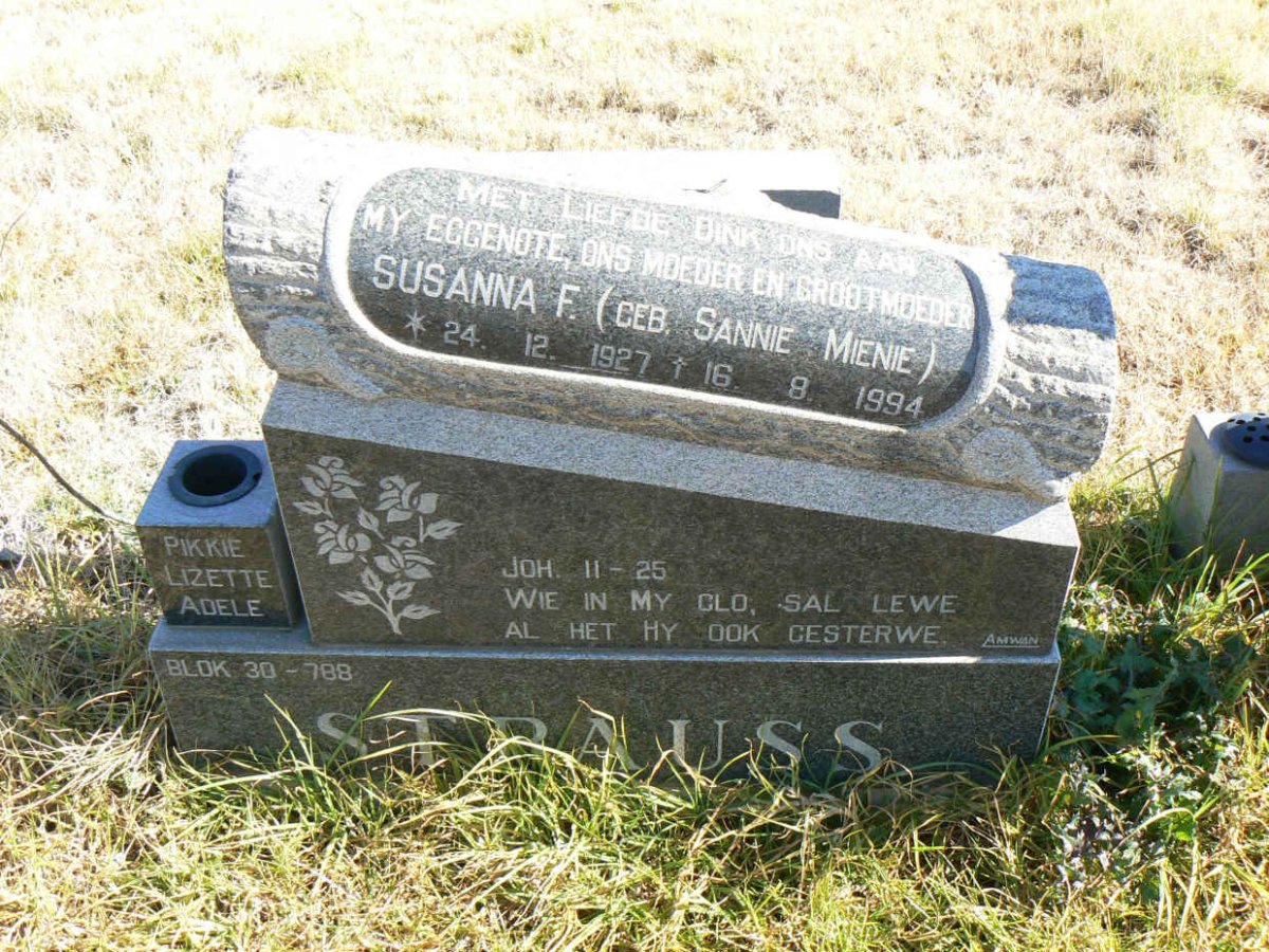 STRAUSS Susanna F. nee MIENIE 1927-1994