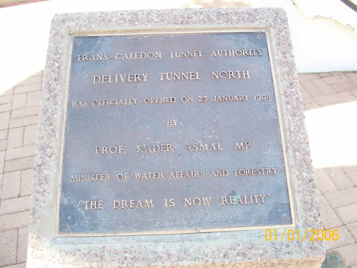 04. Tunnel opened by Prof Kader Asmal