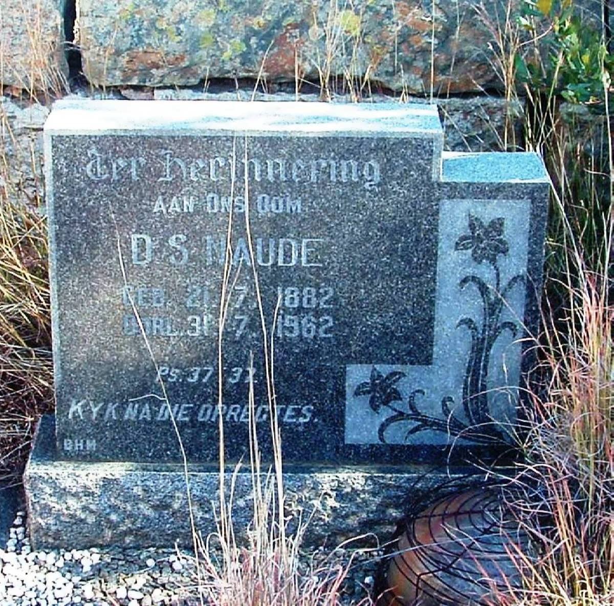 NAUDE D.S. 1882-1962