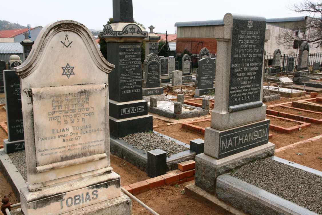 TOBIAS Elias -1945 :: NATHANSON Isaac -194?