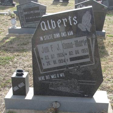 A - Surnames :: Vanne - A