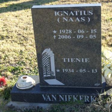 NIEKERK Ignatius, van 1928-2006 &amp; Tienie 1934-
