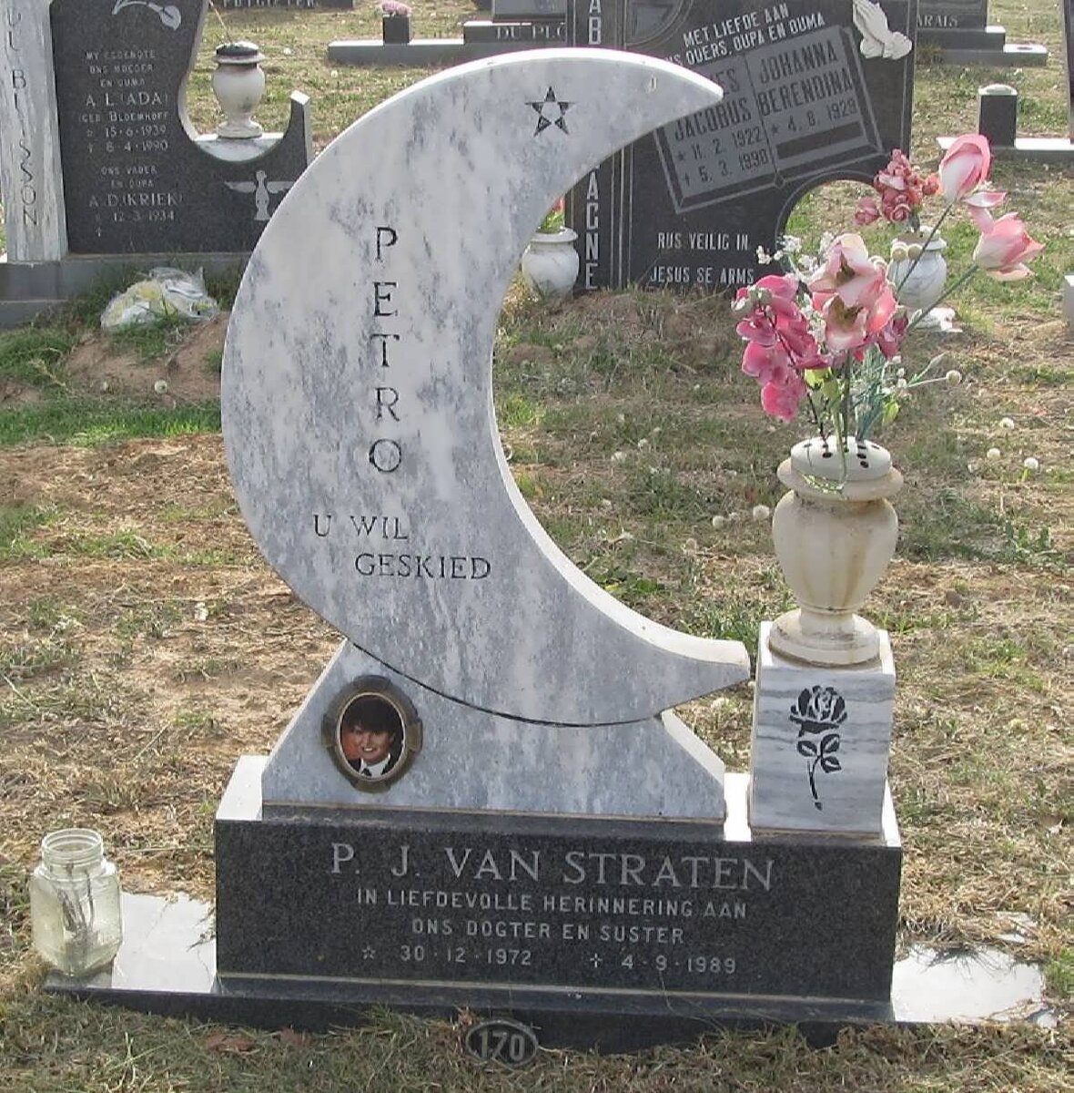 STRATEN P.J., van 1972-1989