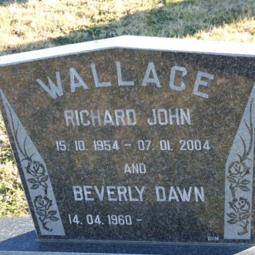 WALLACE Richard John 1954-2004 &amp; Beverly Dawn 1960-