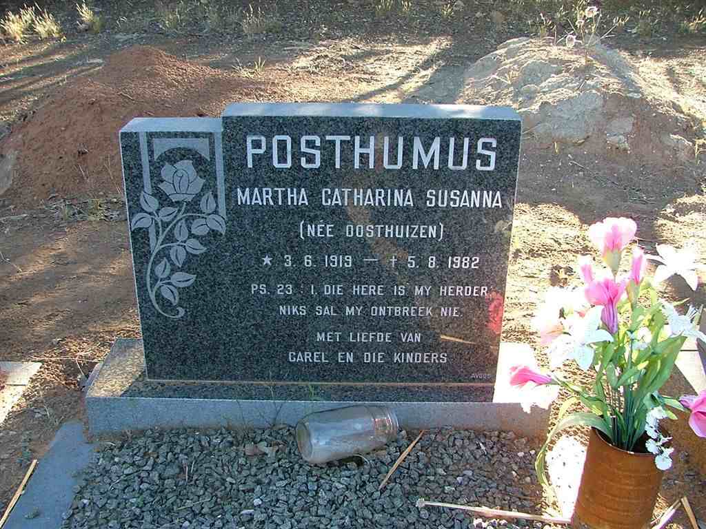POSTHUMUS Martha Catharina Susanna, nee OOSTHUIZEN 1919-1982