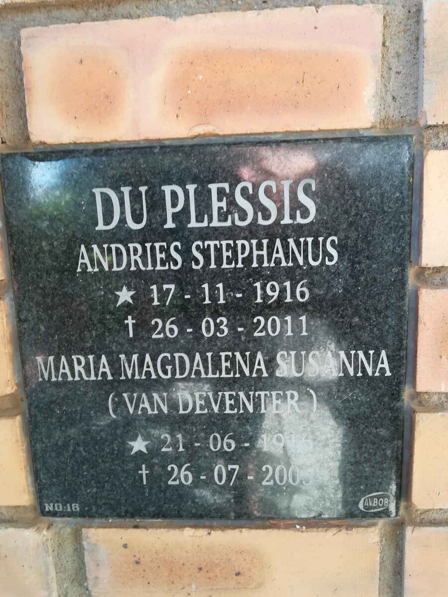 PLESSIS Andries Stephanus, du 1916-2011 &amp; Maria Magdalena Susanna VAN DEVENTER 1916-2005