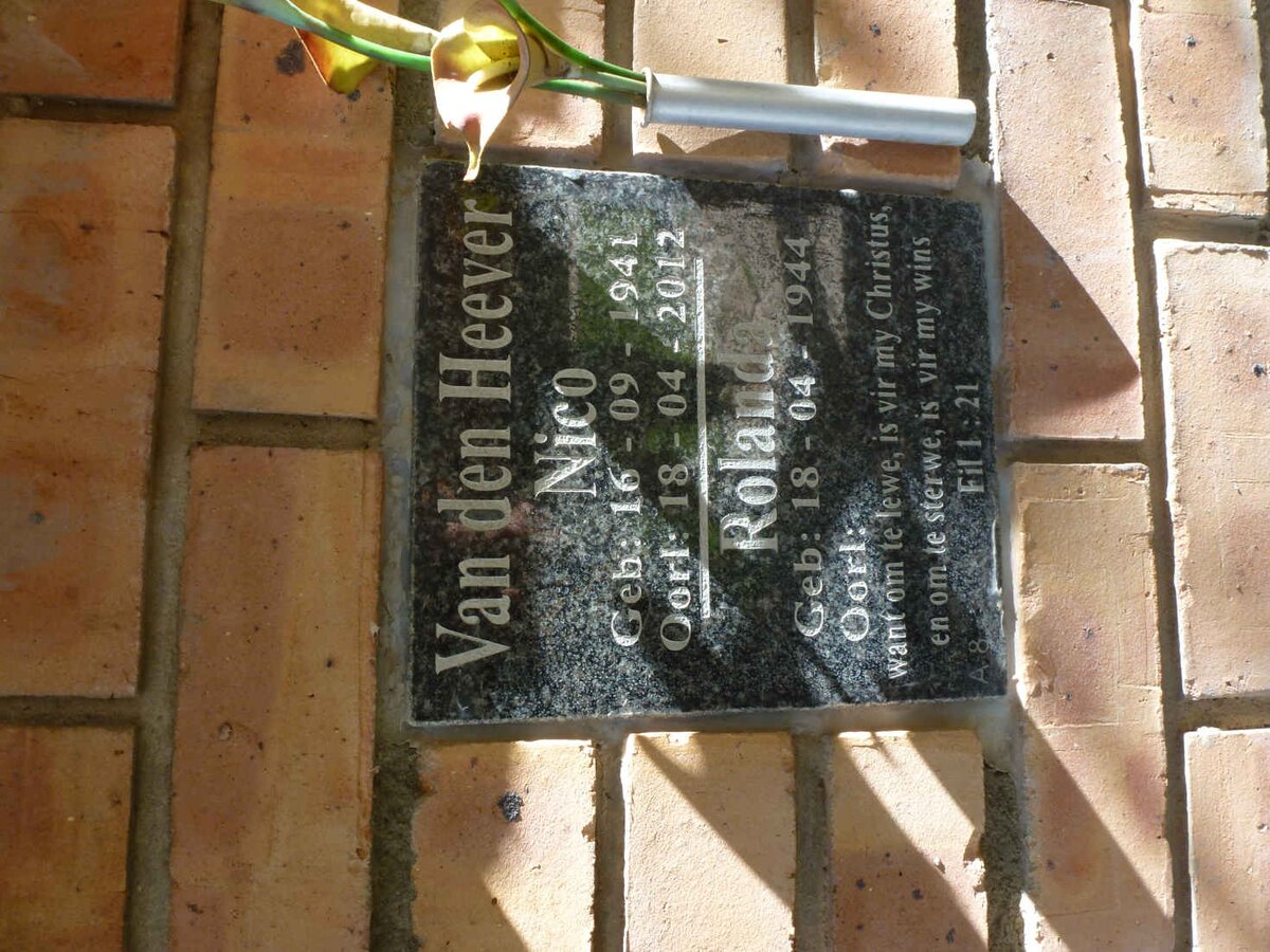 HEEVER Nico, van den 1941-2012 &amp; Rolanda 1944-