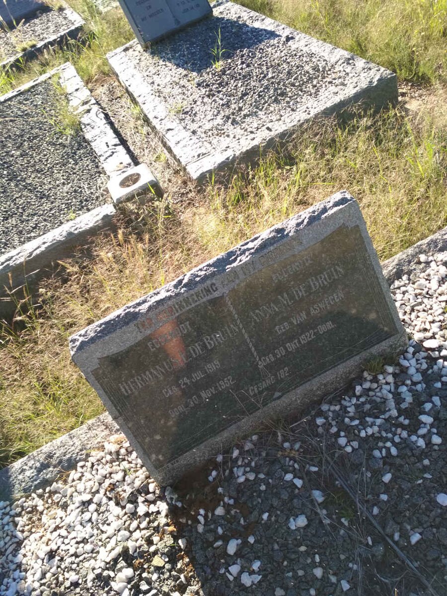 BRUIN Hermanus L., de 1919-1952 &amp; Anna M. VAN ASWEGEN 1922-