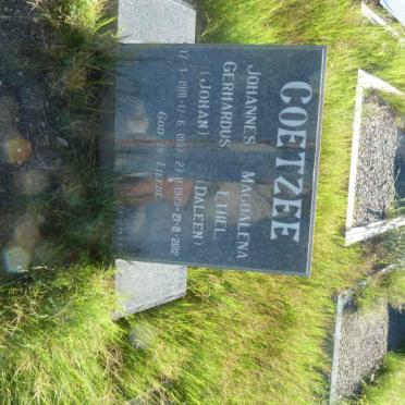 COETZEE Johannes Gerhardus 1918-1997 &amp; Magdalena Ethel 1923-2012