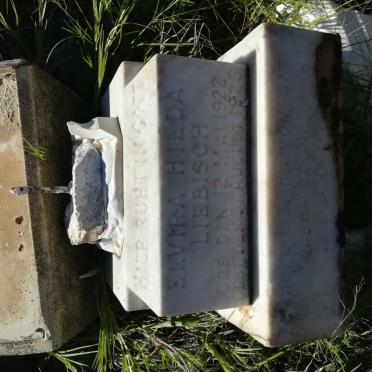 L - Vanne :: Surnames - L