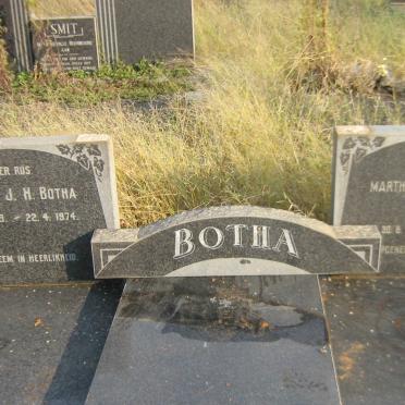 BOTHA Petrus J.H. 1889-1974 &amp; Martha Sophia WALLIS 1893-1969