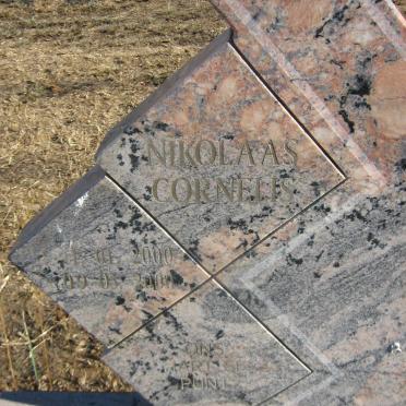 CORNELIS Nikolaas 2000-2000