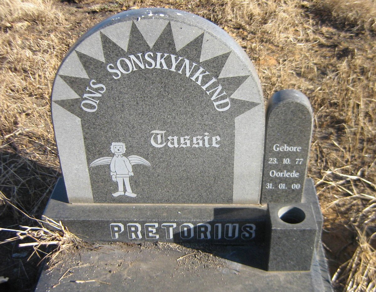 PRETORIUS Cassie 1977-2000