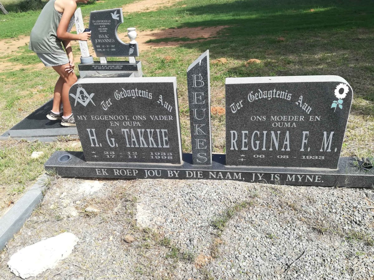 BEUKES H.G. 1933-1998 &amp; Regina F.M. 1933-
