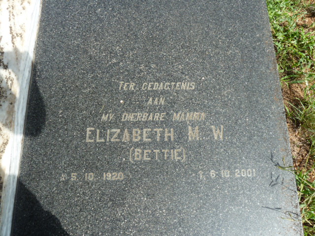 CLOETE Elizabeth M.W. 1920-2001