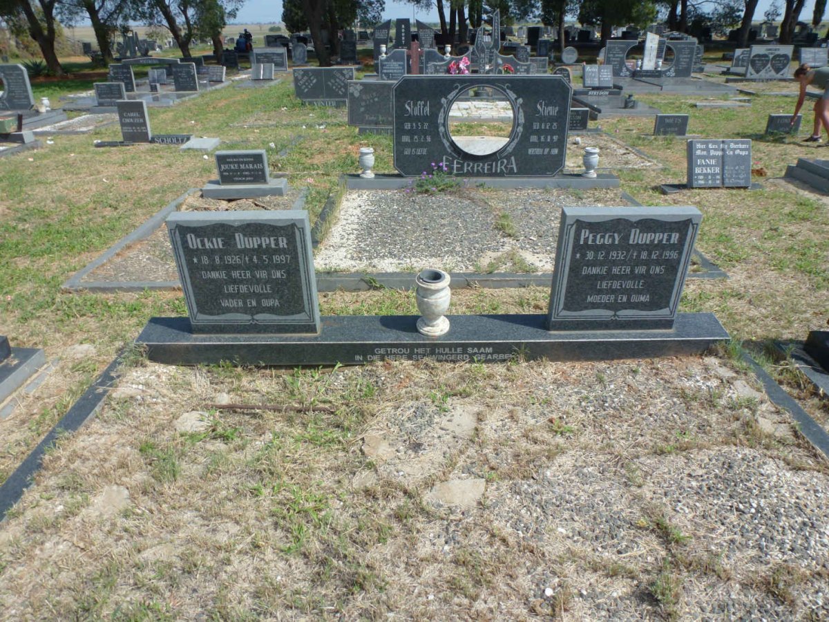 DUPPER Ockie 1926-1997 &amp; Peggy 1932-1996