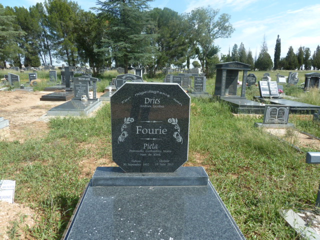 FOURIE Andries Jacobus &amp; Petronella G. Maria DE KLERK 1932-2019