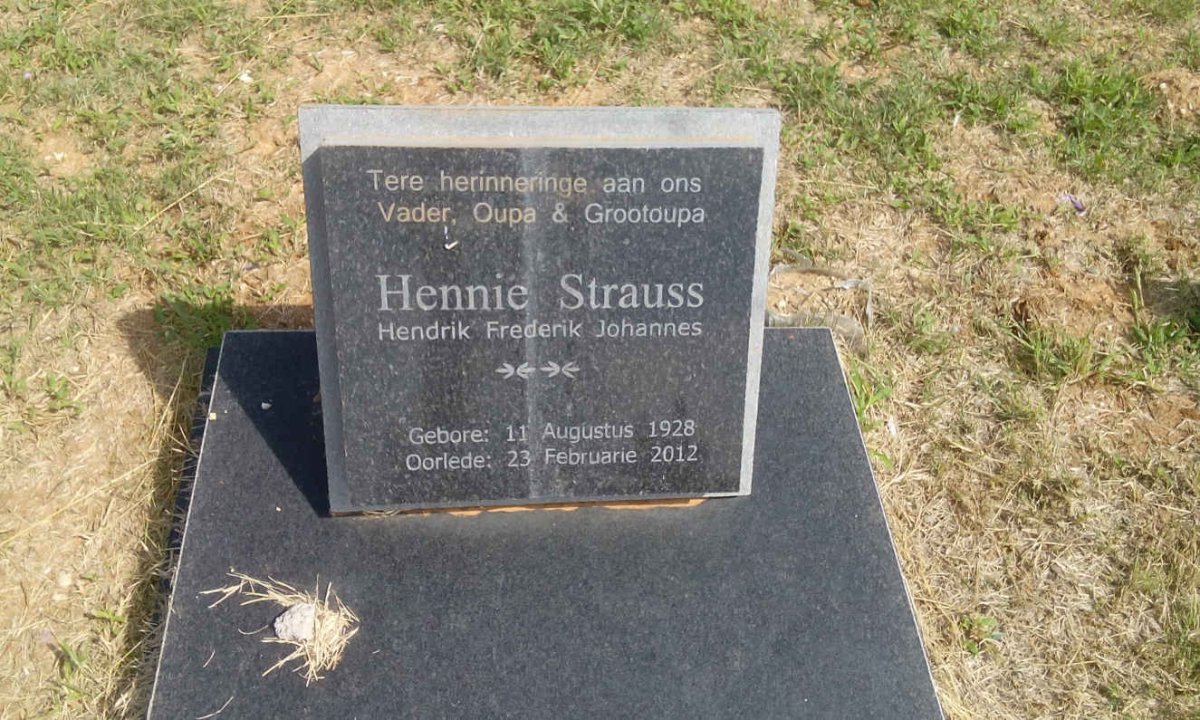 STRAUSS Hendrik Frederik Johannes 1928-2012