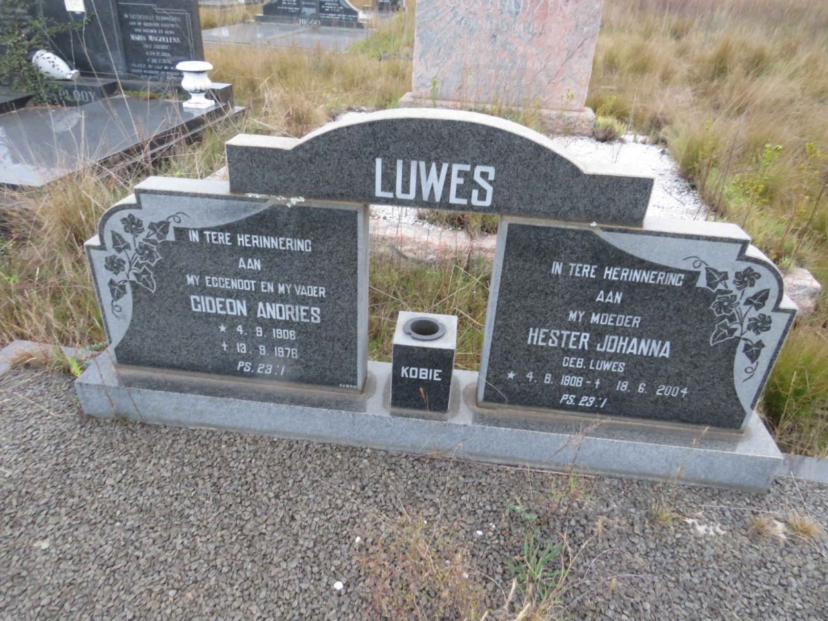 LUWES Gideon Andries 1906-1976 &amp; Hester Johanna LUWES 1908-2004
