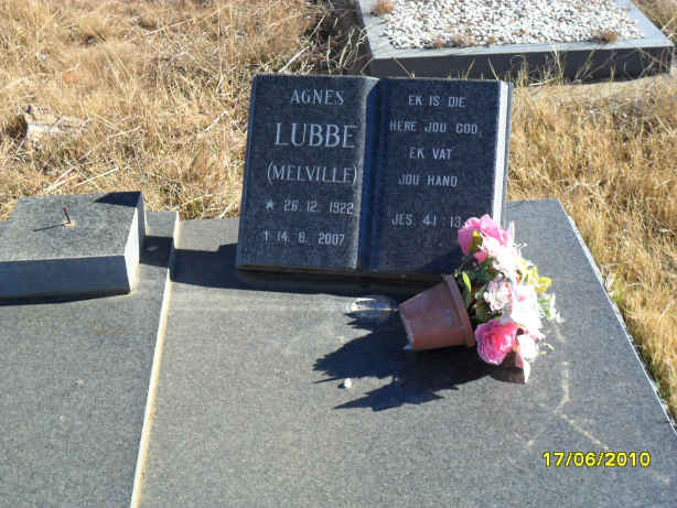 LUBBE Agnes nee MELVILLE 1922-2007