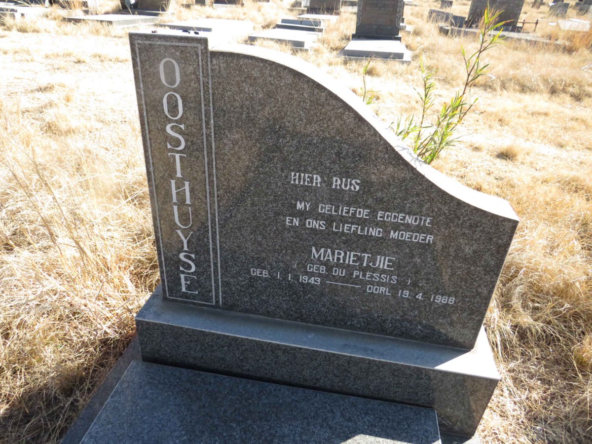 OOSTHUYSE Marietjie nee DU PLESSIS 1943-1988