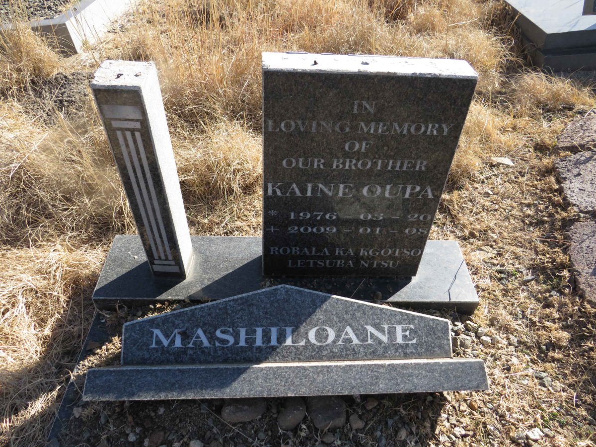 MASHILOANE Kain Oupa 1976-2009