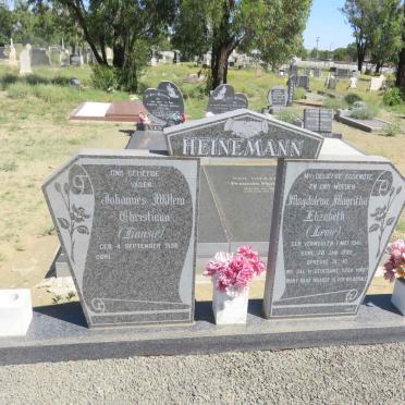 HEINEMANN Johannes Willem Christiaan 1936- &amp; Magdalena Magritha Elizabeth VERMEULEN 1941-1992