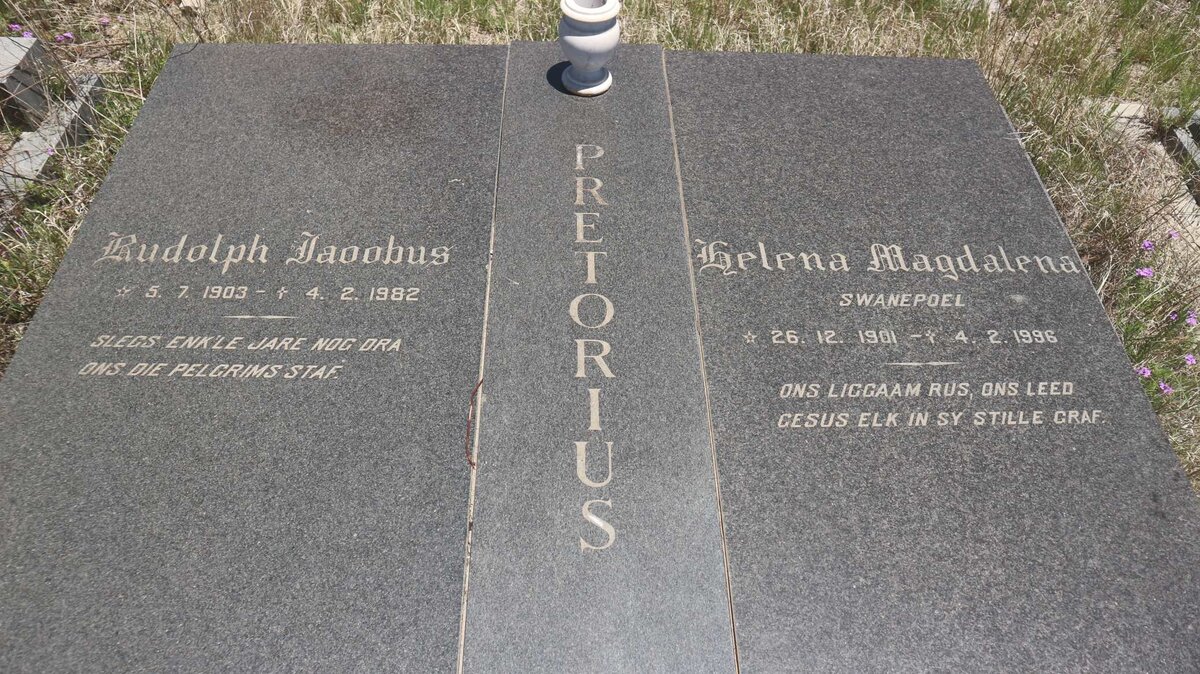 PRETORIUS Rudolph Jacobus 1903-1982 &amp; Helena Magdalena SWANEPOEL 1901-1996