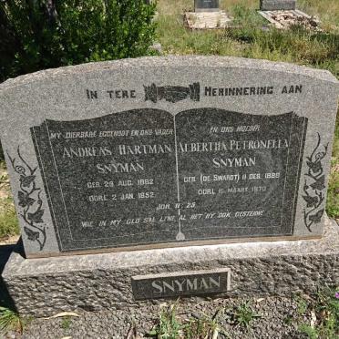 SNYMAN Andreas Hartman 1882-1952 &amp; Albertha Petronella DE SWARDT 1888-1970