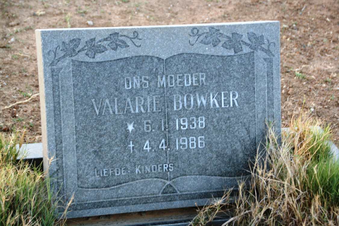 BOWKER Valarie 1938-1986