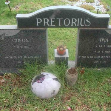 PRETORIUS Gideon 1920- &amp; Tina 1916-1989