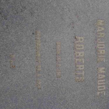 R - Vanne :: Surnames - R