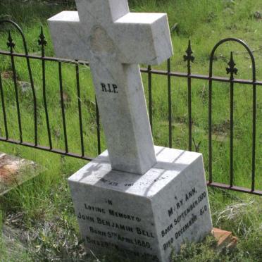 BELL John Francis 1865-1870 :: BELL Mary Ann 1870-1870 :: BELL John Benjamin 1880-1905 