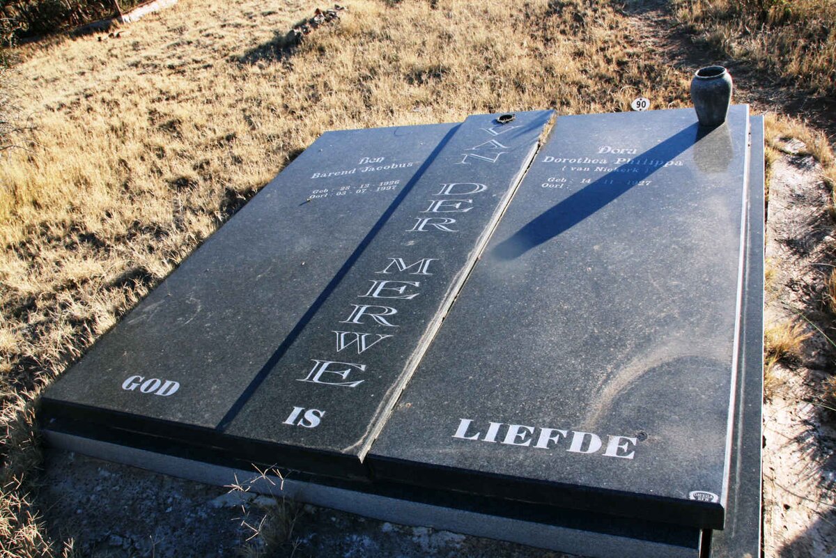 MERWE Barend Jacobus, van der 1926-1997 &amp; Dorothea Philippa VAN NIEKERK 1927-