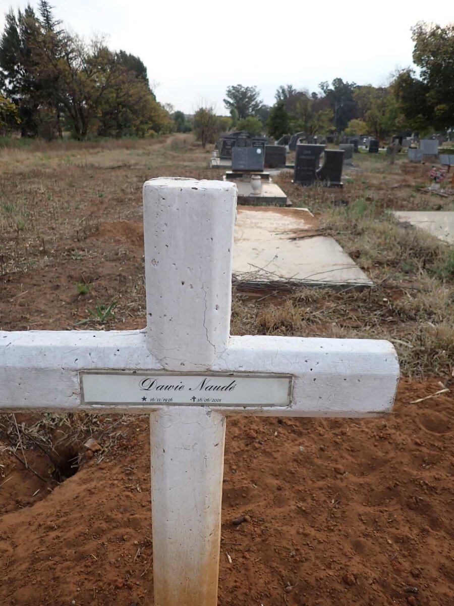 NAUDE Dawie 1936-2001