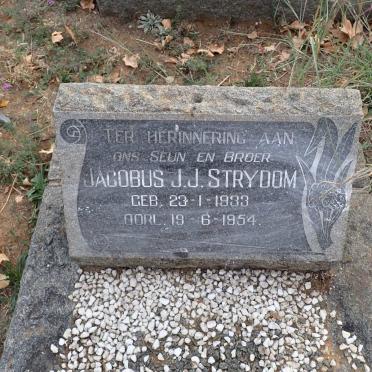 STRYDOM Jacobus J.J. 1933-1954