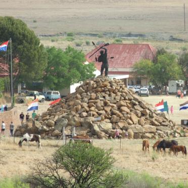 02. Oorsig oor Monument