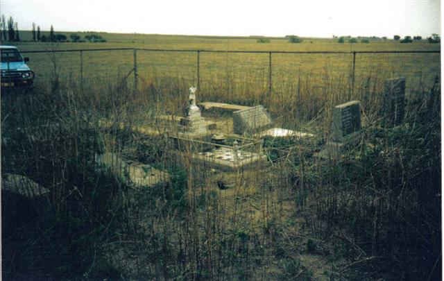 2. Overview inside the cemetery, Vyandsvlei Noord