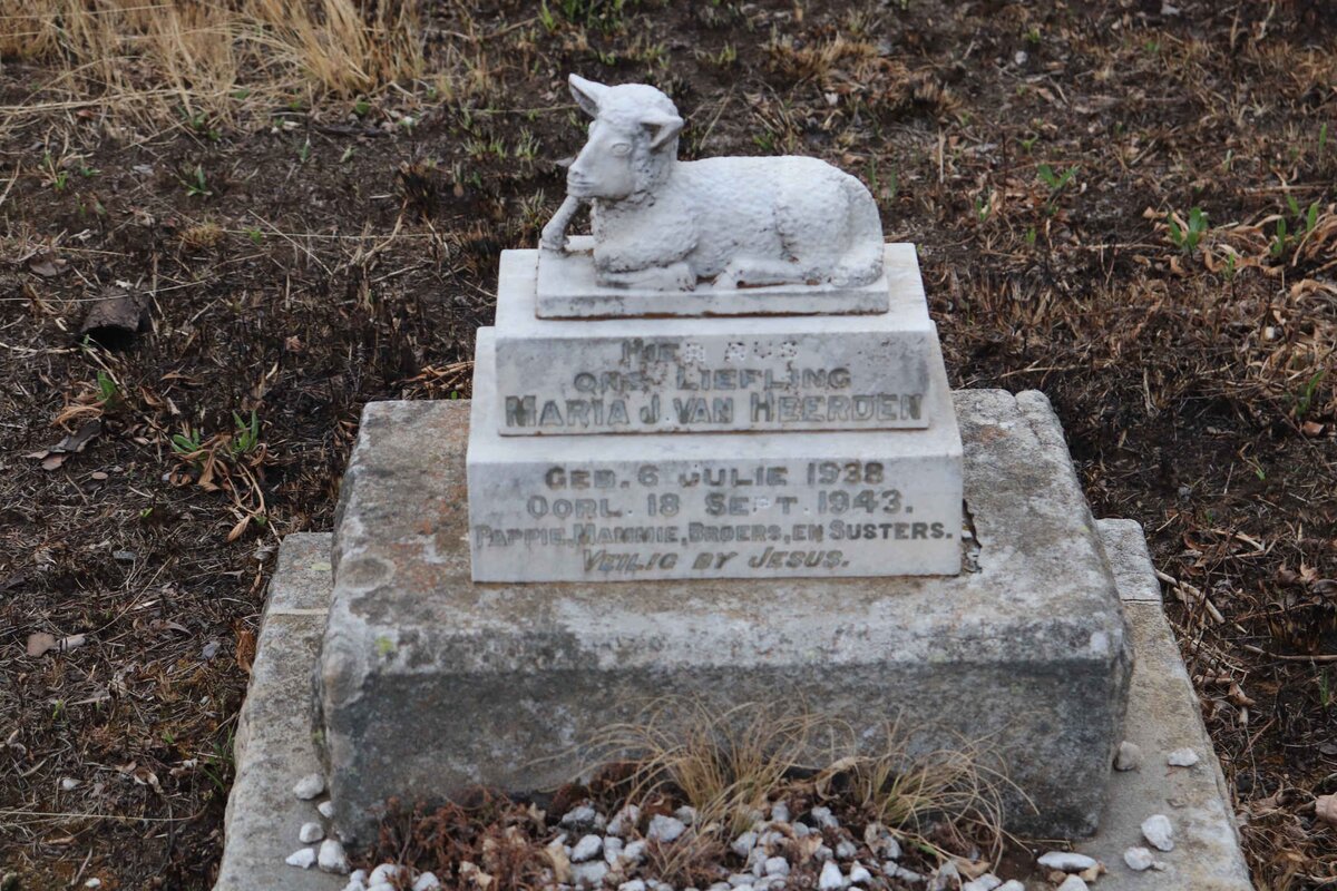 HEERDEN Maria J., van 1938-1943