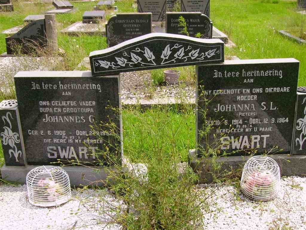 SWART Johannes G. 1906-1992 &amp; Johanna S.L. PIETERS 1914-1964