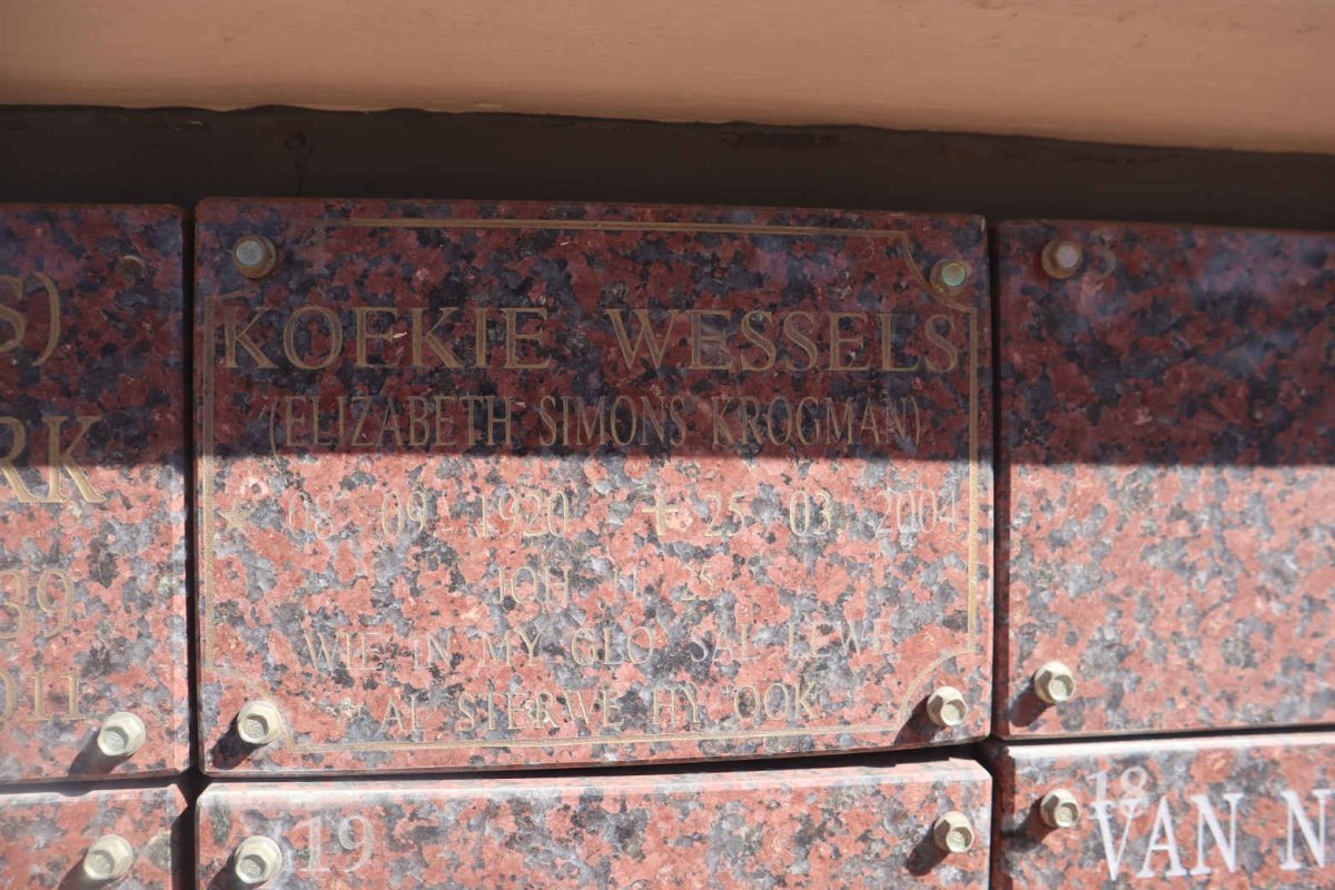 WESSELS Elizabeth Simons nee KROGMAN 1920-2004