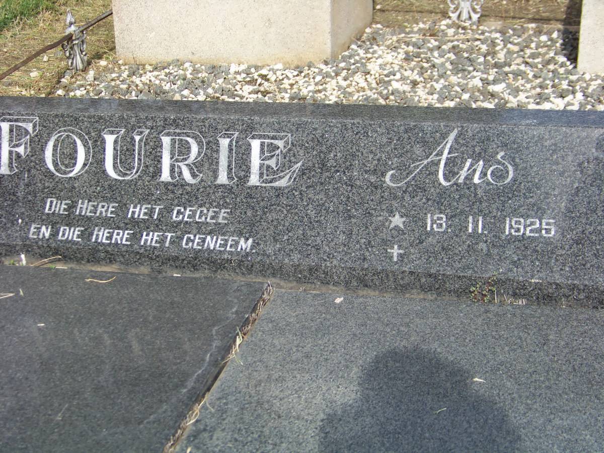FOURIE Calie 1925-1989 &amp; Ans 1925- _2