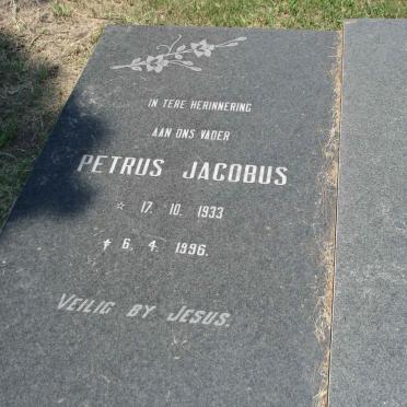 VREY Petrus Jacobus 1933-1996 &amp; Martha Ena 1945-1991