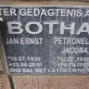 BOTHA Jan Ernst 1930-2010 &amp; Petronella Jacoba 1931-2016
