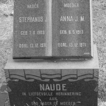 NAUDE Stephanus J. 1903-1971 &amp; Anna J.M. 1913-1971