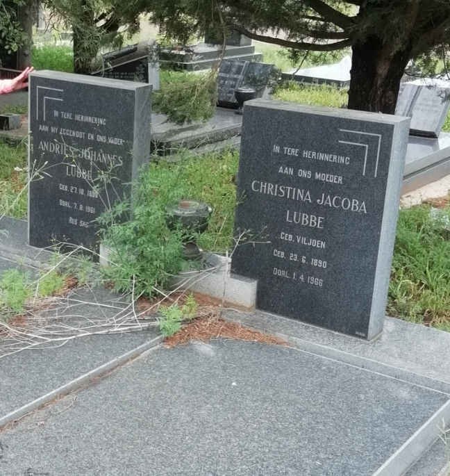 LUBBE Andries Johannes 1890-1961 &amp; Christina Jacoba VILJOEN 1890-1966