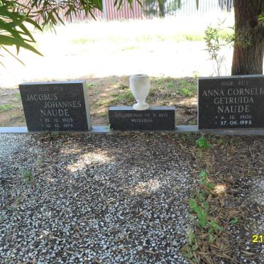 NAUDE Jacobus Johannes 1903-1976 &amp; Anna Cornelia Getruida 1906-1995
