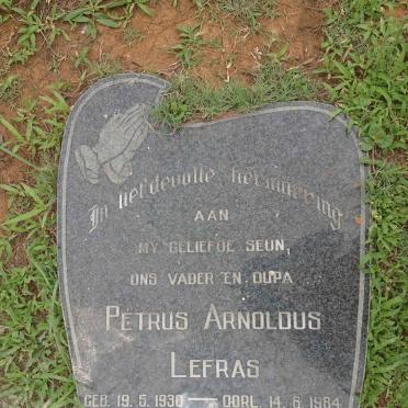 OOSTHUIZEN Petrus Arnoldus Lefras 1930-1984