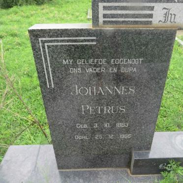 SCHALKWYK Johannes Petrus, van 1883-1966 &amp; Elizabeth Anna Stoffina v.d. 1888-1974