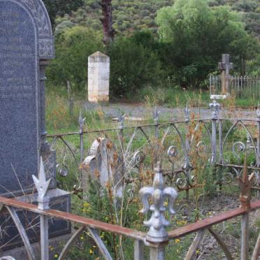 KERR Bertha, McConnell -1892 :: McCONNELL KERR Samuel Wensley -1886 :: EDMONDS Georgina Taylor -1888